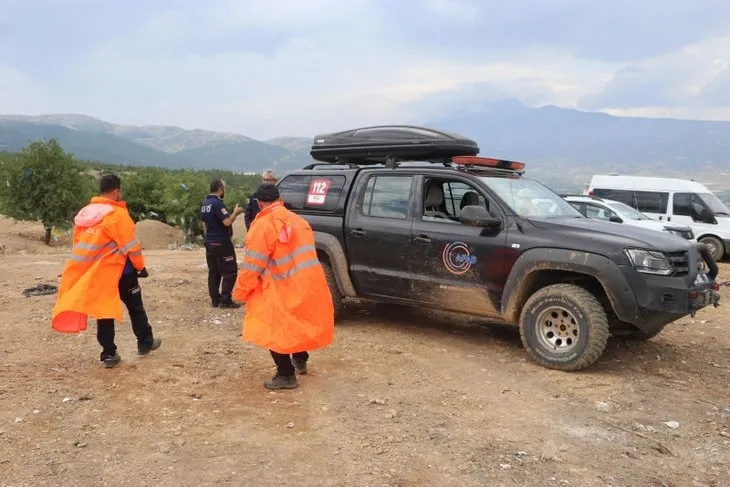 Denizli'de iki gencin cansız bedenleri 26 metrelik su kuyusunda bulundu! Kayalıklarla üzerlerini kapatmışlar