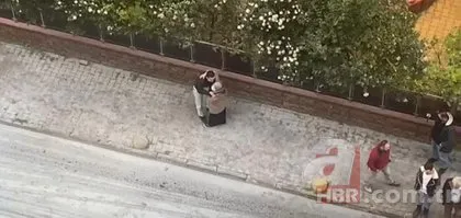 Gözyaşlarına boğuldu! Kadıköy’de aracı gözünün önünde alev alev yandı