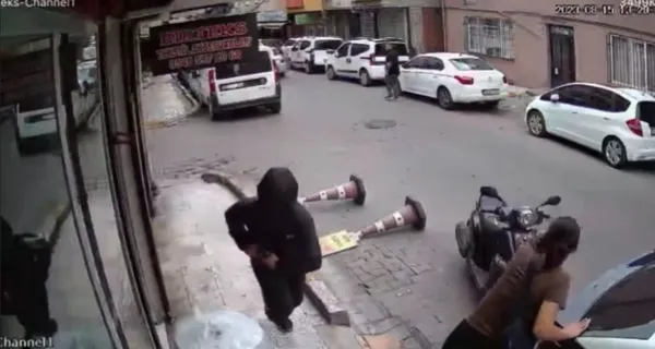 Bu nasıl bir vicdansızlık! Zihinsel engelli gence kurşun yağmuru - 1