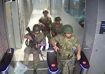 15 Temmuz'da işgal edilen TRT böyle kurtarıldı! İşte yeni görüntüler