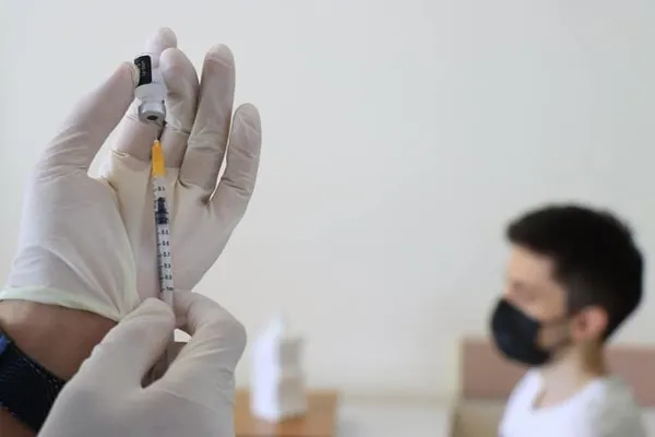 1633361555396.jpg Koronavirüs aşısında üçüncü doz zorunlu oldu! Dünyada bir ilk! Üçüncü doz aşı olmayan kapalı alanlara giremeyecek I İsrail'den son dakika açıklaması - 6