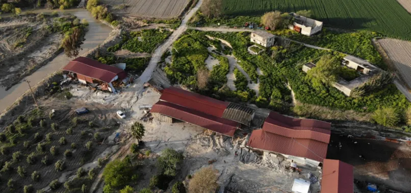 Hatay’da fay hattı çiftlik evini ikiye böldü! Toprak 3 metre çöktü 7 metre kaydı: Sonumuzun geldiğini düşündüm