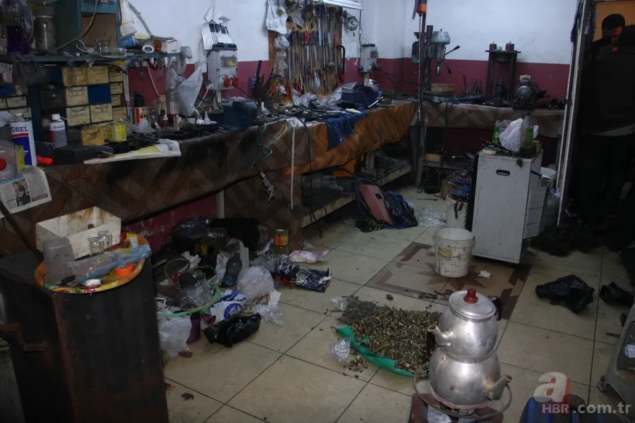 Pendik'te tabanca imalathanesine baskın 11
