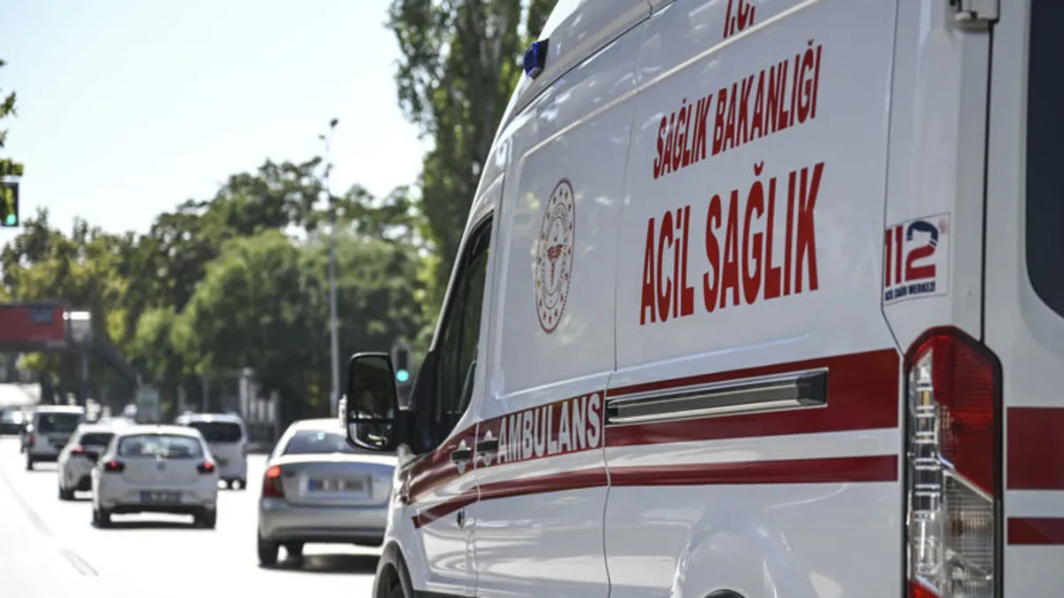 Erzurum'da iki otomobil çarpıştı: 9 yaralı