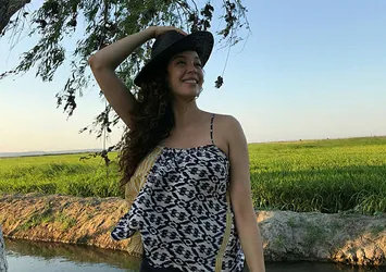 8.5 aylık hamile Azra Akın'dan radikal karar