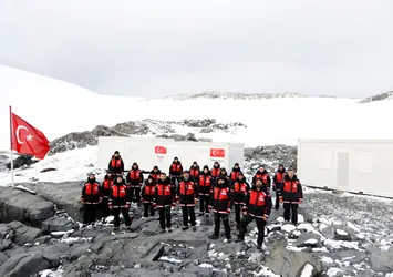 Türk Bilim Heyet beyaz kıtaya ayak bastı