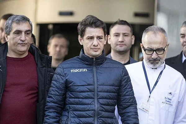 dursun-ozbekten-galatasaray-taraftarina-transfer-mujdesi-o-bolgeye-takviye-geliyor-1702563160136.jpeg Dursun Özbek'ten Galatasaray taraftarına transfer müjdesi! O bölgeye takviye geliyor - 1