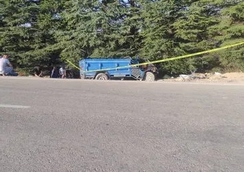 Isparta'da otomobil ile tarım aracı patpat çarpıştı: 2 ölü 8 yaralı