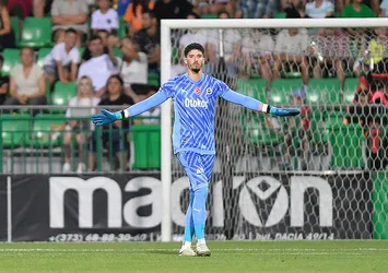 Fenerbahçe'den Altay Bayındır’a transfer izini