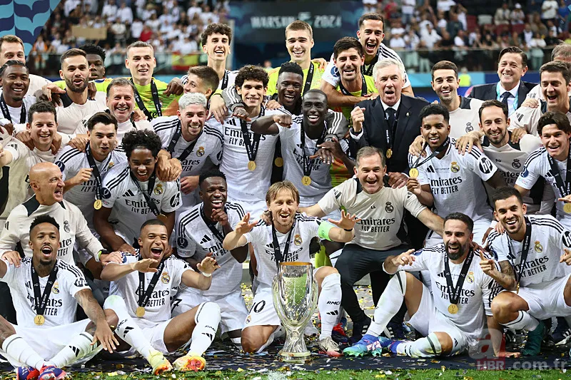 İspanyol basını duyurdu! Süper Kupa sonrası Carlo Ancelotti Arda Güler'e ne söyledi? 3