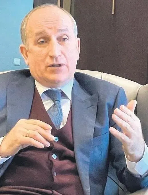 1704100688995.jpeg CHP'li İBB Başkanı Ekrem İmamoğlu’nu korkutan TOKİ Başkanı Ömer Bulut! İstanbul için çözüm önerilerini açıkladı - 3