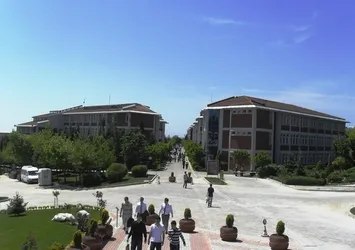 Cemaat üniversitesi öğrencisi 'devlet'e geçse de ücretini ödeyecek