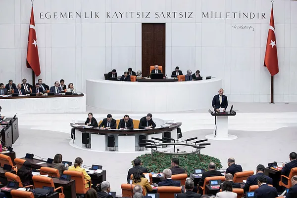 kultur-ve-turizm-bakani-mehmet-nuri-ersoydan-turizmde-ziyaretci-ve-gelir-hedefi-aciklamasi-1670533157253.jpg Kültür ve Turizm Bakanı Mehmet Nuri Ersoy'dan turizmde ziyaretçi ve gelir hedefi açıklaması - 6