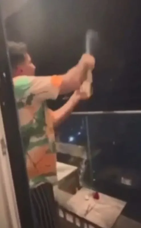 İranlı hadsiz turist sınır dışı! Yaptıkları yanına kalmadı - 3