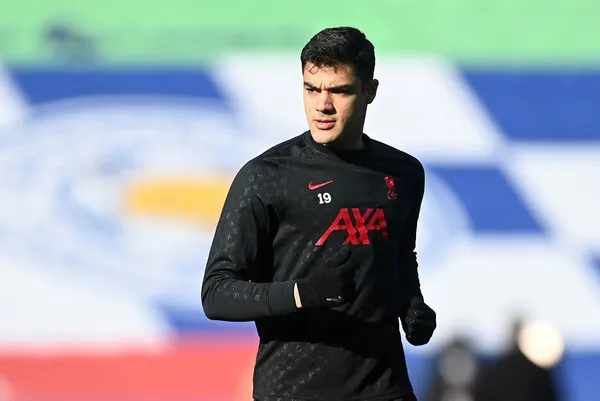 Son dakika transfer haberi: Milli yıldız Ozan Kabak Norwich City’e kiralandı!