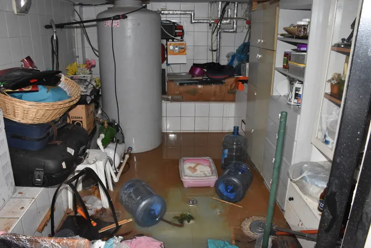 Bodrum'da içme suyu hattı patladı! Evleri su bastı... - 4