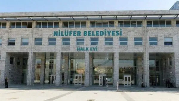1710218036783.jpeg CHP'li Nilüfer Belediyesi'nde skandal! Borçtan dolayı belediyenin araçları bağlandı hesaplara bloke kondu işçinin maaşı yandı - 3