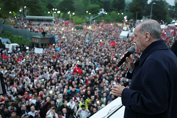 Türkiye’nin 81 ilinden Başkan Erdoğan’ın zaferinin sevinç görüntüleri! Başkan Erdoğan’ın konuşmaları…