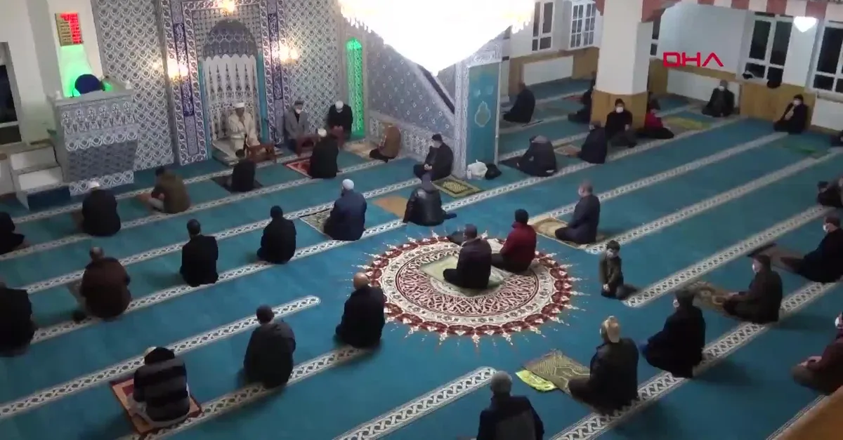 Regaib gecesi yurt genelinde idrak edildi