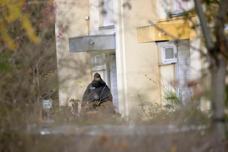 Almanya'da darbe alarmı! Operasyon başlatıldı çok sayıda gözaltı kararı var