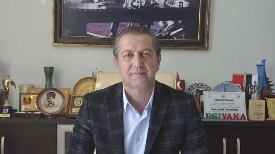 CHP'li Bozcaada Belediyesi Başkanı Hakan Can Yılmaz belediyeyi batırdı! Arazileri parça parça satışa çıkardı vatandaşlar dava açtı