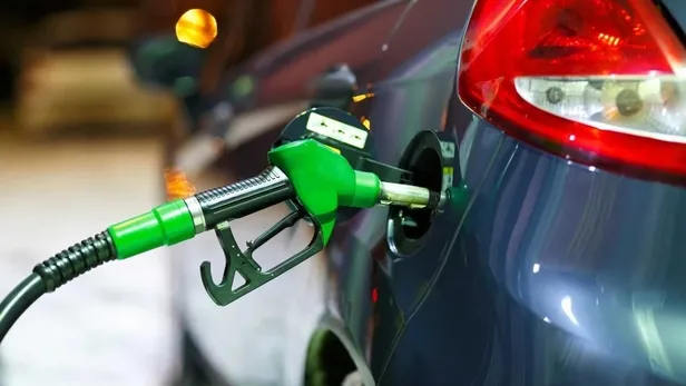 benzine-ve-motorine-indirim-geliyor-6-mayis-2024-iste-indirim-sonrasi-motorin-dizel-benzin-ve-lpg-fiyatlari-1714980955369.jpeg Benzine ve motorine indirim geliyor (8 Mayıs 2024)! İşte indirim sonrası Motorin (Dizel), Benzin ve LPG fiyatları. - 6