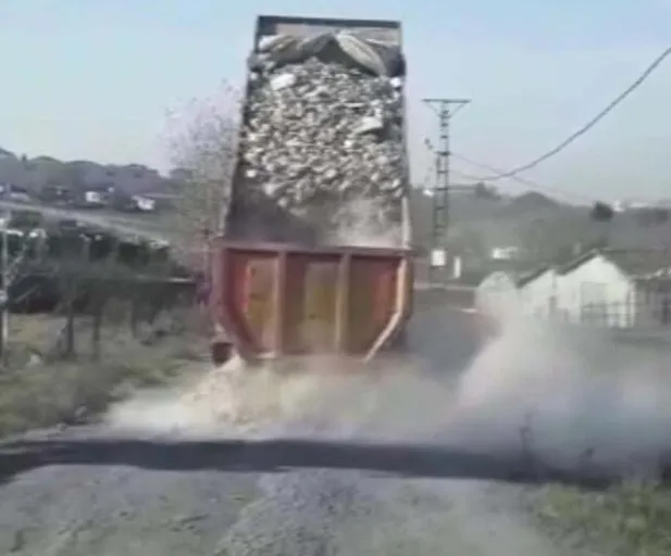 Tuzla'da kaçak döküm dehşeti! Hafriyat kamyonları kural tanımıyor - 3
