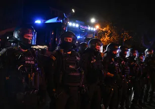 Avrupa'da ekonomik kriz sokaklara taştı! Almanya'da 34 kentte eş zamanlı protesto