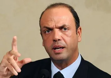 "Türkiye kapıları açarsa bu bütün Avrupa için yıkıcı olur"