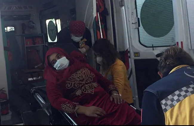 Adana’da kan donduran olay! Birlikte yaşadığı kadını balkonda dövüp banyoda bıçakladı - 2