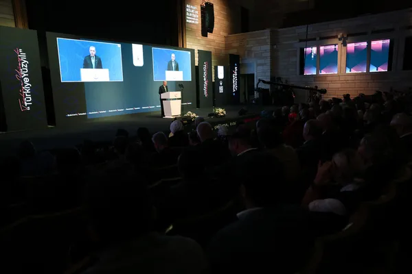 Son dakika: Blokzincir İstanbul Programı! Başkan Erdoğan'dan önemli açıklamalar | Yunanistan'a "Tayfun" göndermesi - 3