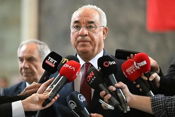 1685511890294.jpg DSP lideri Önder Aksakal ve annesi arasında gülümseten diyalog: Oyum sana değil Erdoğan’a - 1