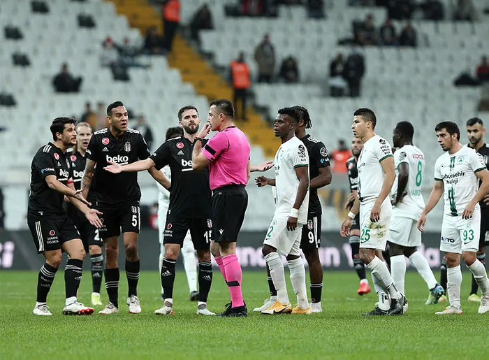 Beşiktaş-Giresunspor: 0-4 | (MAÇ SONUCU ÖZET) - 4