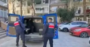 İzmir’de PKK/YPG’li terörist yakalandı