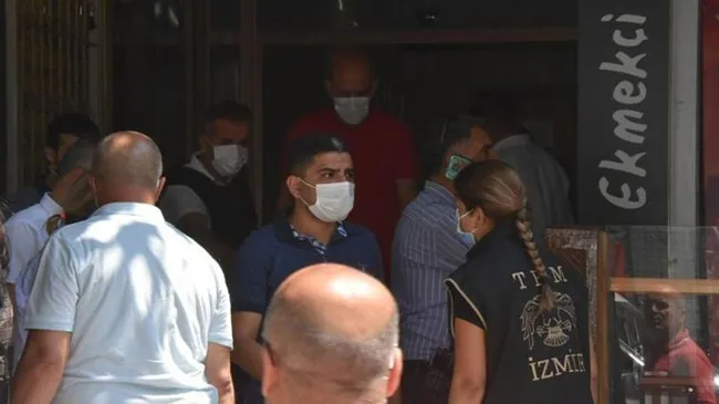 İzmir’de HDP binasına silahla saldıran Onur Gencer’in çantasından para ve bıçak çıktı