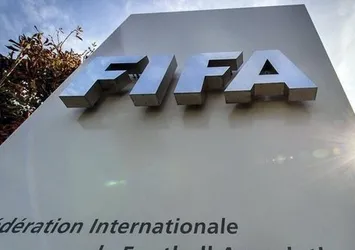 FIFA yılın futbolcu adaylarını açıkladı! Türk yıldız da listede yer aldı