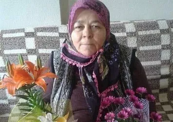 Annelerini defnettikten sonra öğrendiler! Cenazede büyük şok