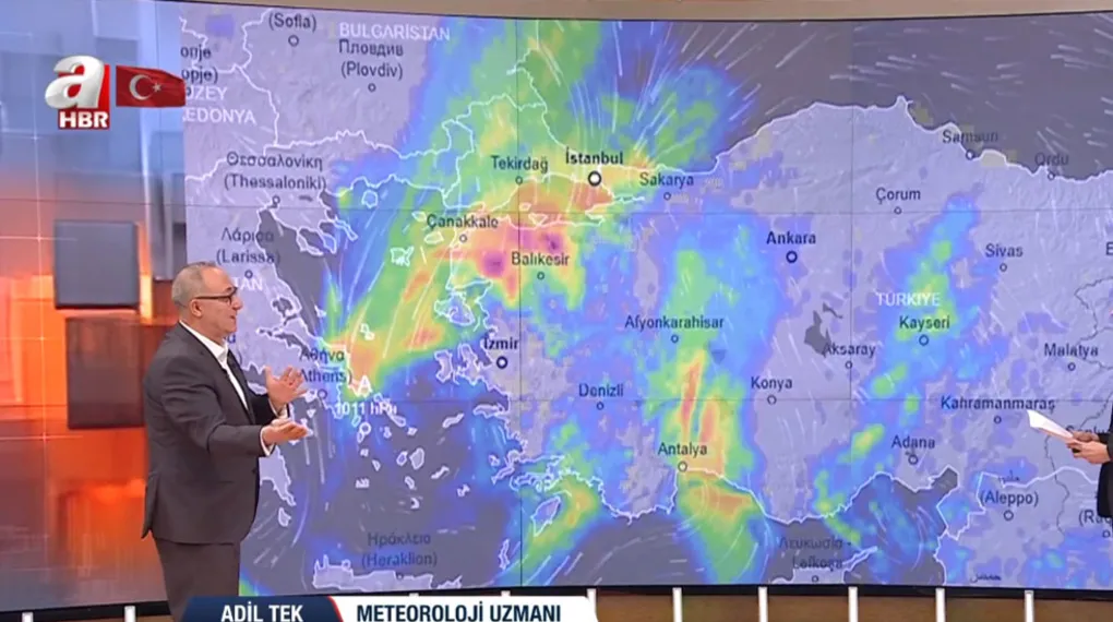 Meteoroloji'den 11 il için sarı ve turuncu kodlu uyarı! İstanbul'da sağanak ve fırtına alarmı