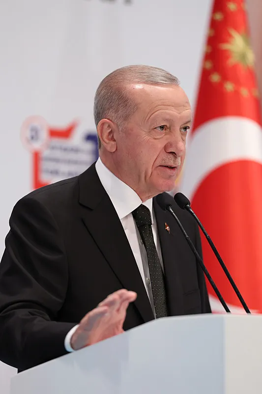 Başkan Recep Tayyip Erdoğan’dan yeni anayasa çıkışı: Türkiye’nin lokomotifi olacak