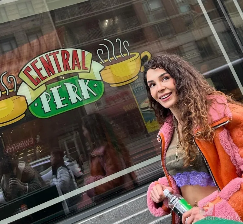 Hercai'nin Reyyan'ı Ebru Şahin bakın aslen nereliymiş! Cedi Osman'ın biricik eşinin memleketi meğer... 3