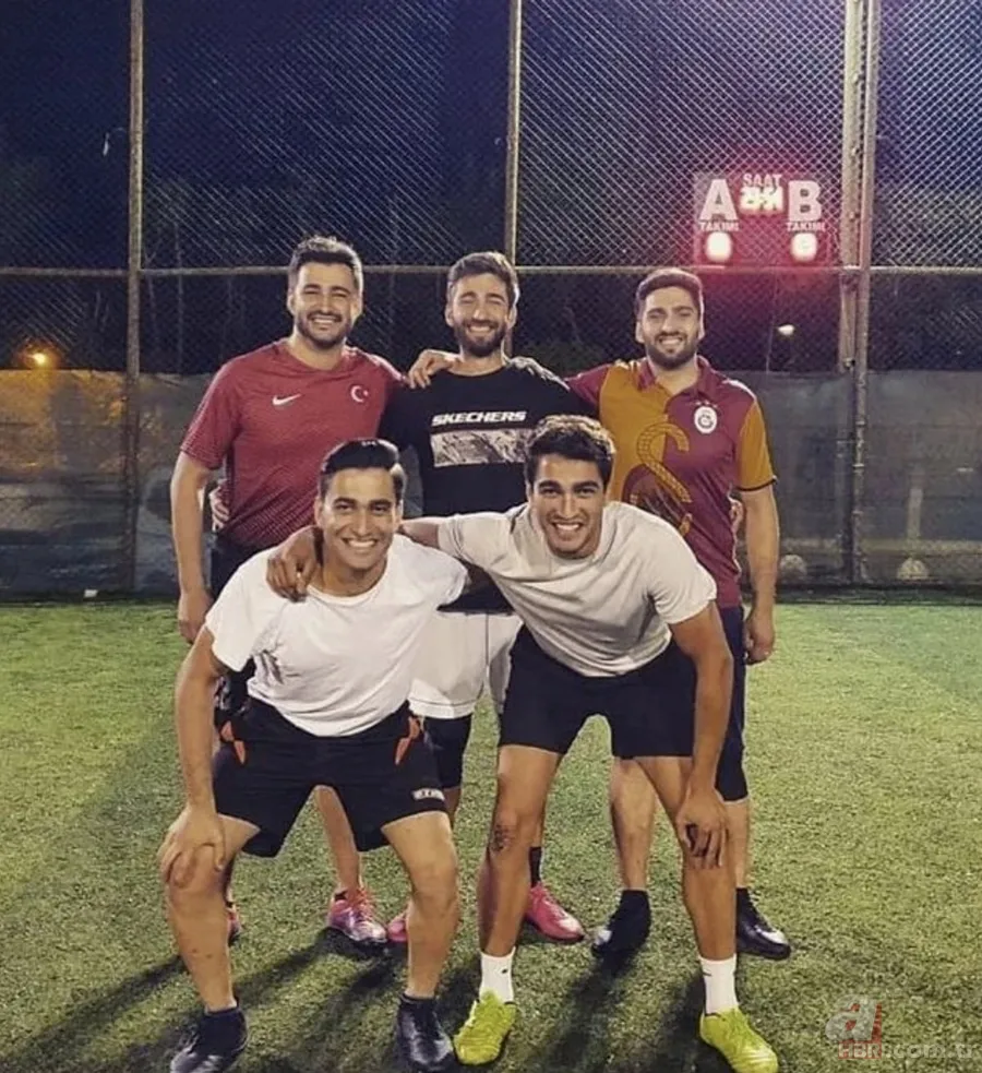 Tam 6 kardeşler! Mert Ramazan Demir'in doktor abisiyle benzerliğine şaşıracaksınız 5