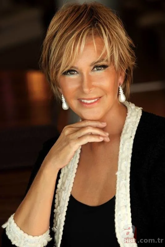 Yeşilçam'ın efsanesi Filiz Akın sevinicini paylaştı! Takipçilerine böyle duyurdu 5