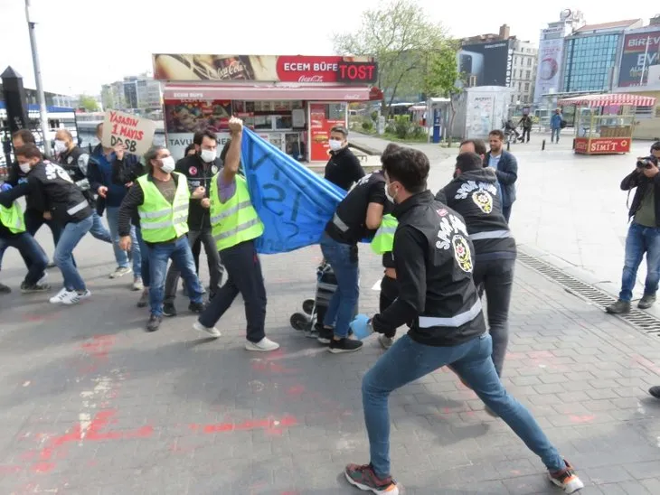 Koronavirüs de durdurmadı! Kadıköy’de izinsiz yürümek isteyen gruba müdahale edildi