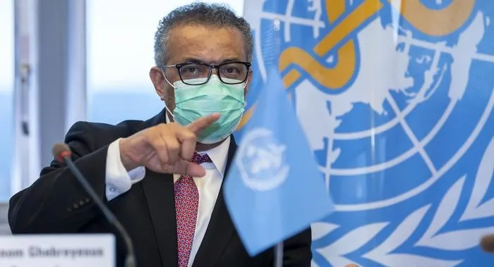 Avrupa'daki "Omicron" paniği sonrası DSÖ'den ülkelere flaş çağrı - 1