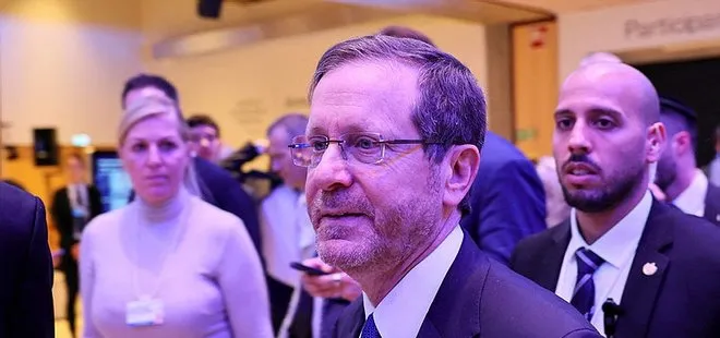 İşgalci İsrail’in Cumhurbaşkanı Herzog hakkında Davos ziyareti sırasında suç duyurusunda bulunuldu