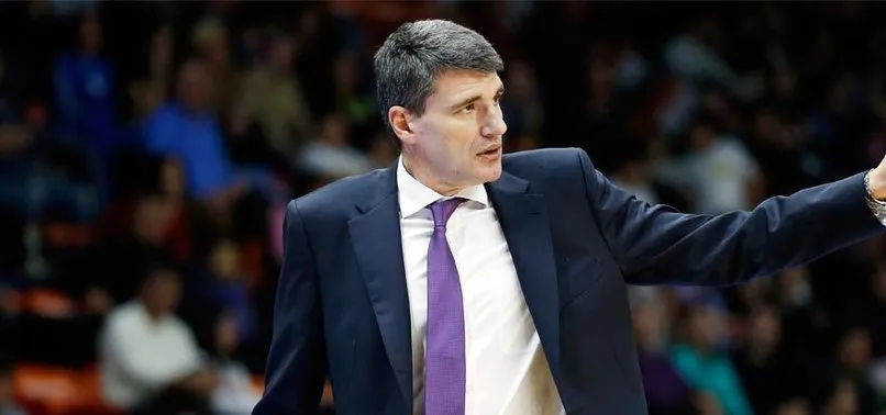 ANADOLU EFES'İN YENİ KOÇU BELLİ OLDU!