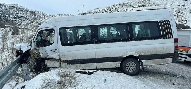 Kütahya, Sivas ve Van’da peş peşe kazalar! 64 kişi yaralandı
