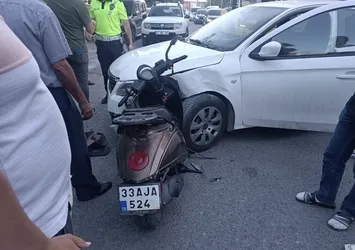 Otomobil ile motosiklet çarpıştı: 1 yaralı