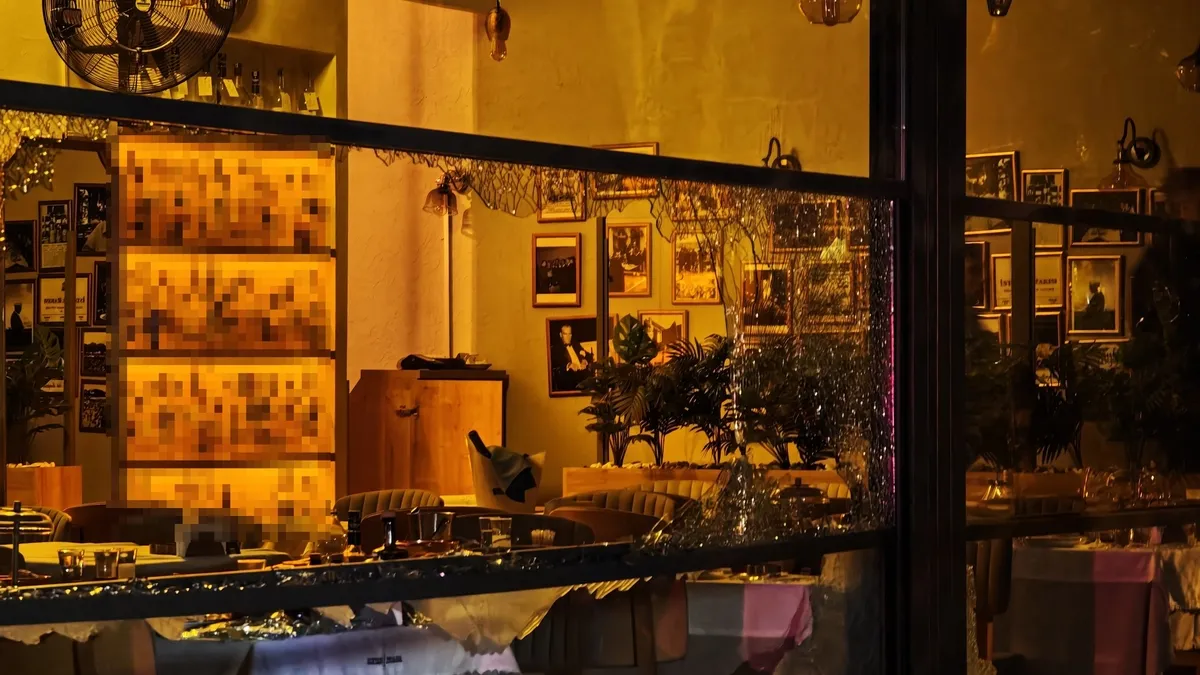 Kadıköy’de silahlı dehşet! Restorana kurşun yağdırdı