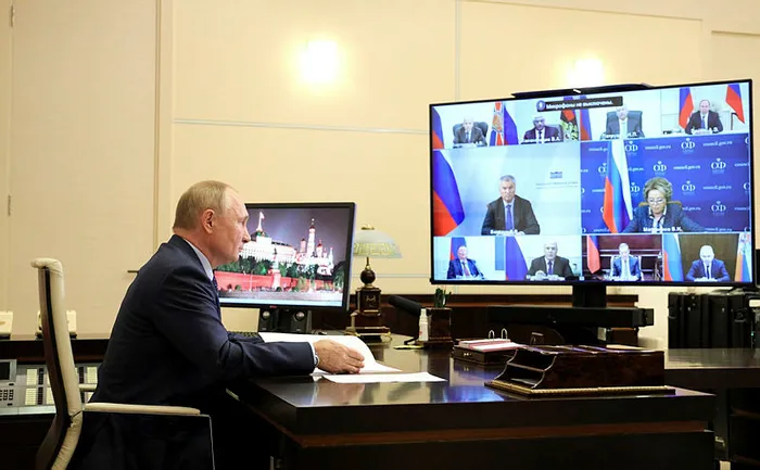 Vladimir Putin'in zor anları! "Her şey yolunda..." - 1